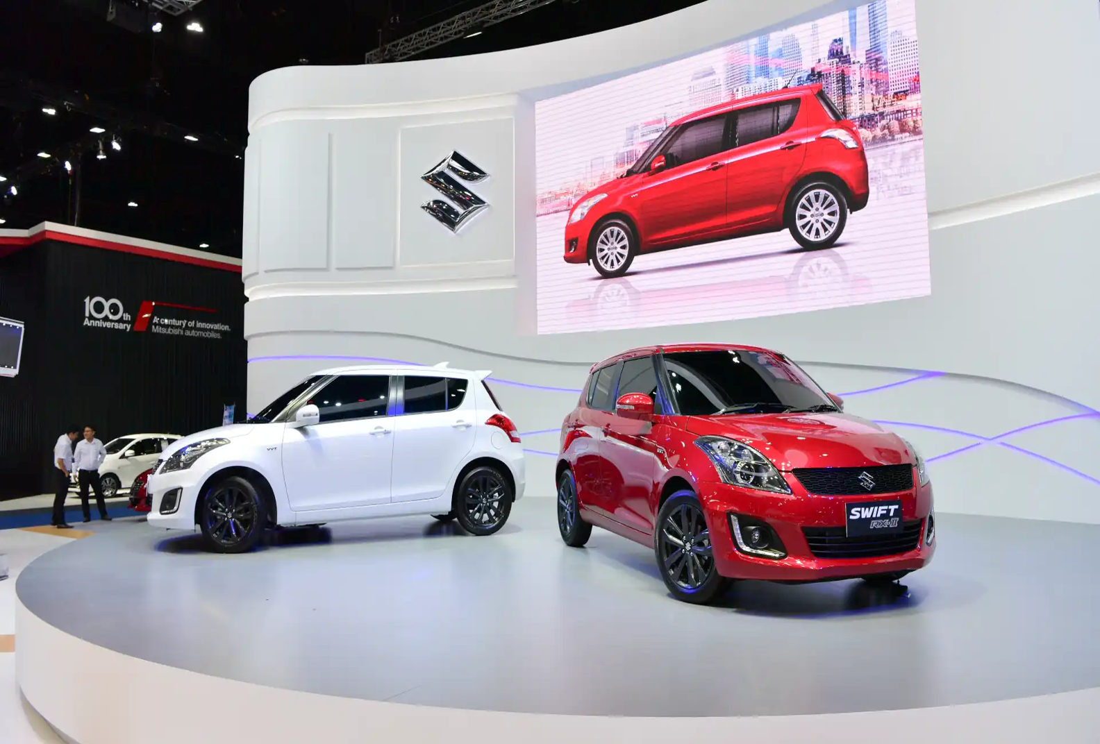 Suzuki Swift cars on display