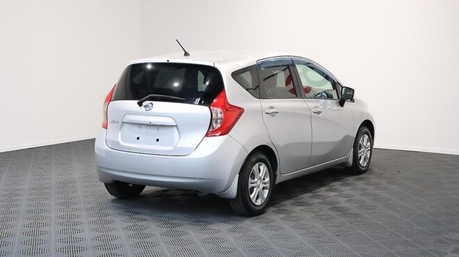 2015 Nissan Note X Model **Low KMS** image 317881
