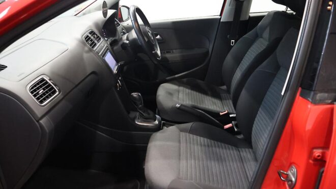 2013 Volkswagen Polo TSI Comfort Line Blue Motion image 310614