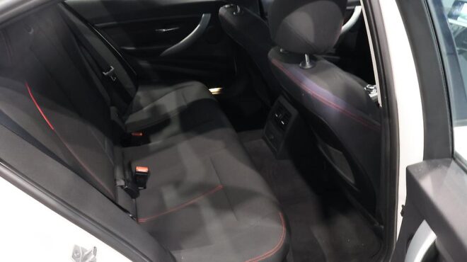 2013 Bmw 320i Sports image 317140