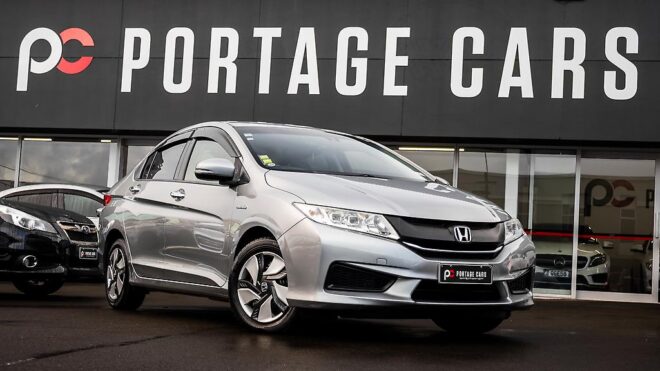 2015 Honda Grace Hybrid LX image 303857