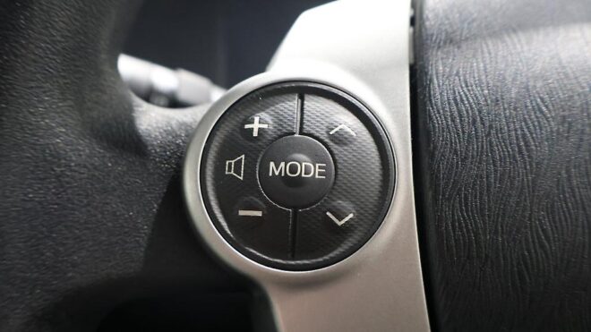 2013 Toyota Aqua S MODEL PUSH BUTTON START R/CAMERA image 313318