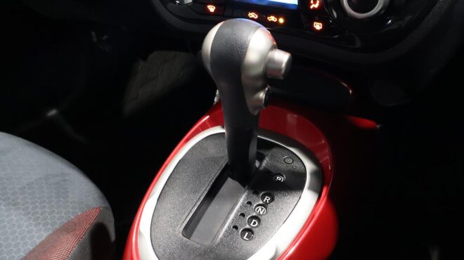 2014 Nissan Juke 15RX – Reverse Camera image 321667