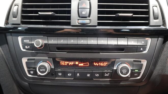 2013 Bmw 320i Touring M Sport image 316211