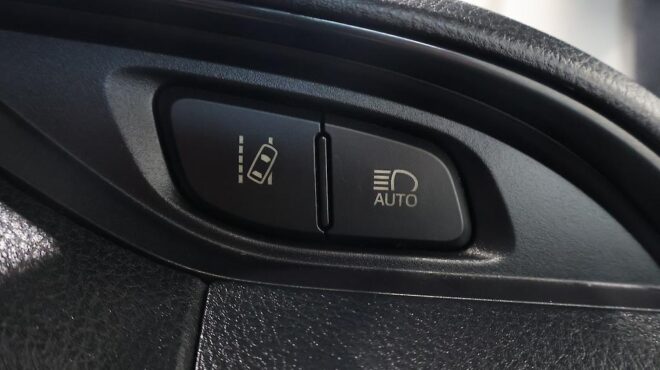 2017 Toyota Vitz Hybrid – Alloy Wheels image 313250