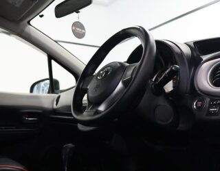 2012 Toyota Vitz Alloy Wheels, Heated Seats image 311975