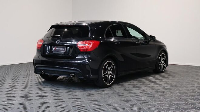2013 Mercedes-benz A 180 Sport AMG/ Half Leather image 305923