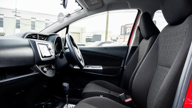 2014 Toyota Vitz Jewela S spec Apple car play image 314986