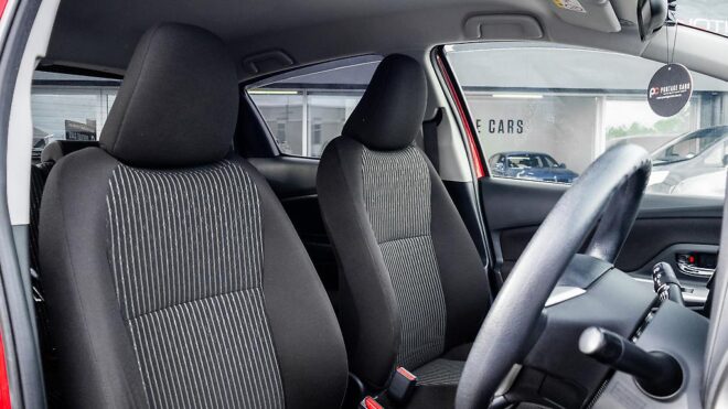 2014 Toyota Vitz Jewela S spec Apple car play image 314979