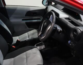 2013 Toyota Aqua S Model, Push Start, Low KMS image 312493