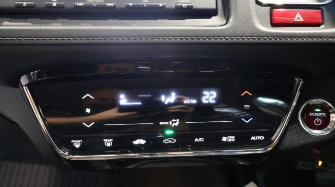 2015 Honda Vezel Hybrid X image 305583