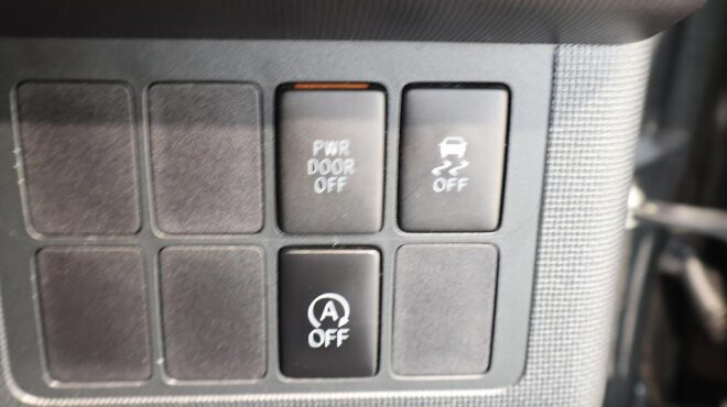 2014 Toyota Spade X Model, Low KMS image 314397