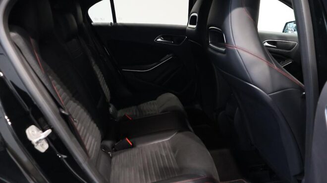 2013 Mercedes-benz A 180 Sport AMG/ Half Leather image 305929