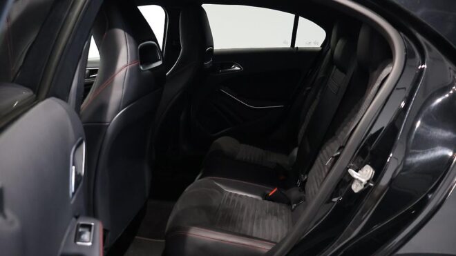 2013 Mercedes-benz A 180 Sport AMG/ Half Leather image 305930