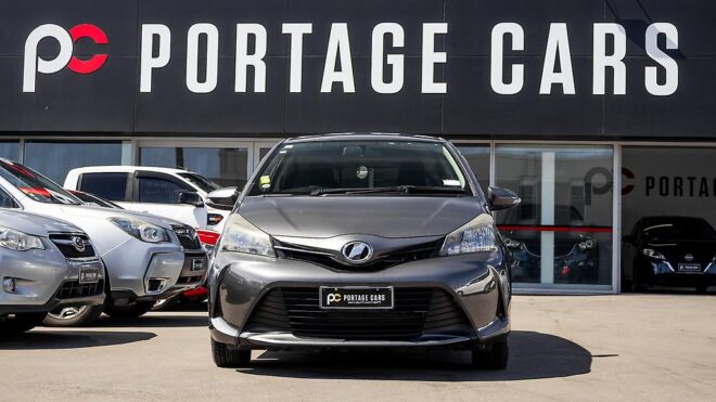 2014 Toyota Vitz F model, Push start image 316679