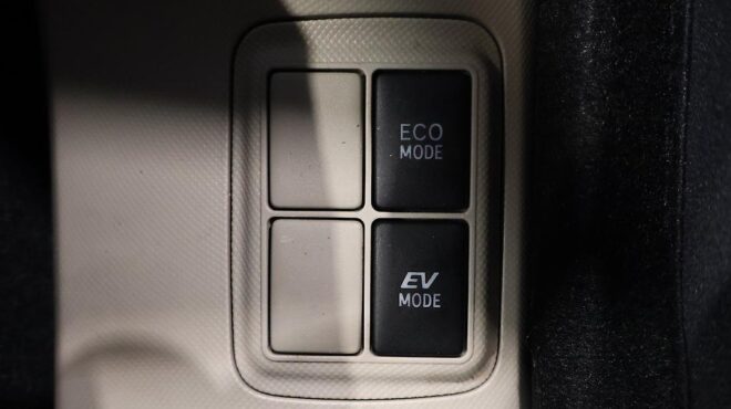 2012 Toyota Aqua G Model, Push Start, Reverse Camera, Low KMS image 318923