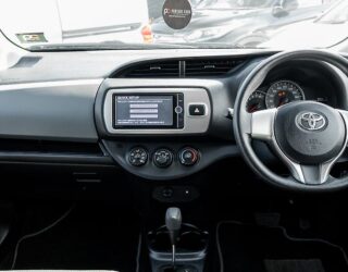 2014 Toyota Vitz F model, Push start image 316683