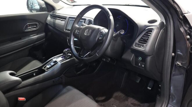 2015 Honda Vezel Hybrid X image 305579