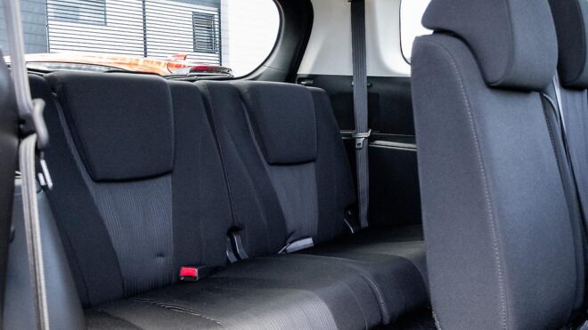 2012 Nissan Lafesta Highway Star-G – 6 Seater – Power Sliding Door image 316859