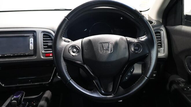2015 Honda Vezel Hybrid X image 305578