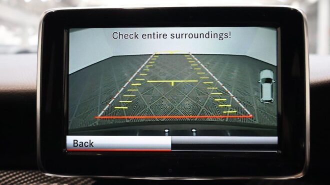 2013 Mercedes-benz A 180 Sport AMG/ Half Leather image 305936