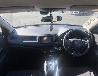 2014 Honda Vezel Hybrid X, Low KMS image 296463