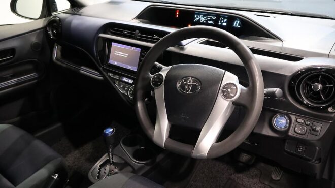 2015 Toyota Aqua S Model, Push Start, Reverse Camera image 319030