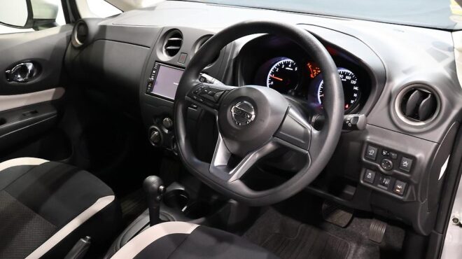 2017 Nissan Note Lane Departure Warning image 318085