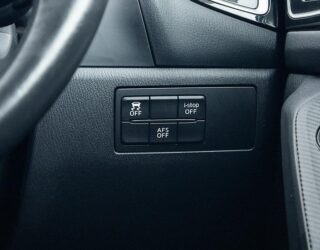 2014 Mazda Axela 20S Touring Skyactiv image 316119