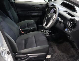 2015 Toyota Aqua S Model, Push Start, Reverse Camera image 319026