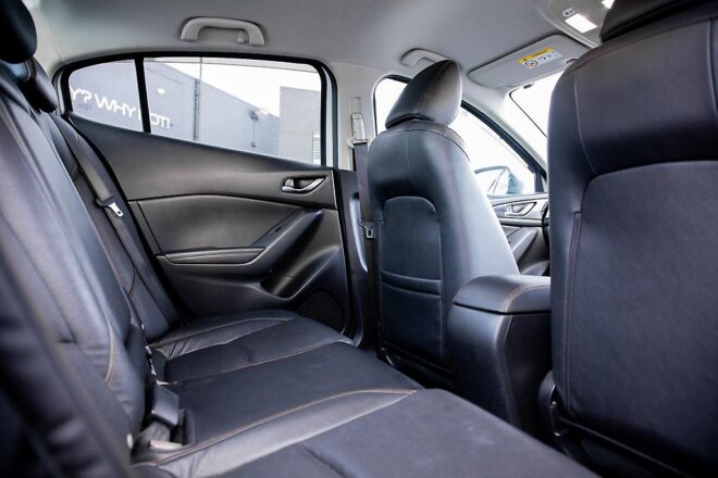 2014 Mazda Axela 20S Leather-PKG, Hybrid, Heated seats image 298102