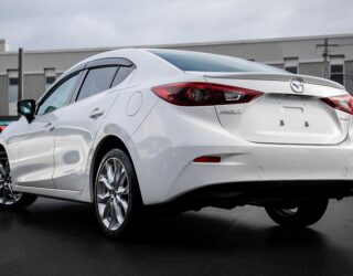 2014 Mazda Axela 20S Leather-PKG, Hybrid, Heated seats image 298094