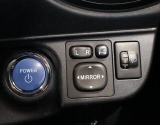 2012 Toyota Aqua Push Button Start – Alloy Wheels image 313357