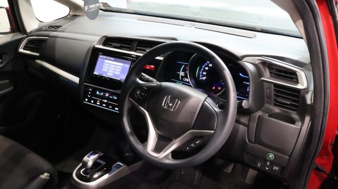 2016 Honda Fit Hybrid F-Package image 316366