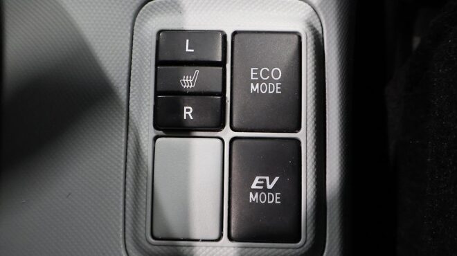 2013 Toyota Aqua S Model. Low KMS Push Button Start image 313634