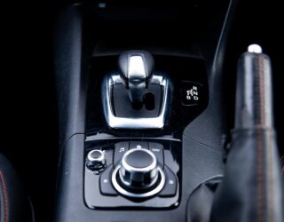 2014 Mazda Axela 20S Leather-PKG, Hybrid, Heated seats image 298103