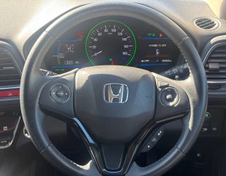 2014 Honda Vezel Hybrid X, Low KMS image 296464