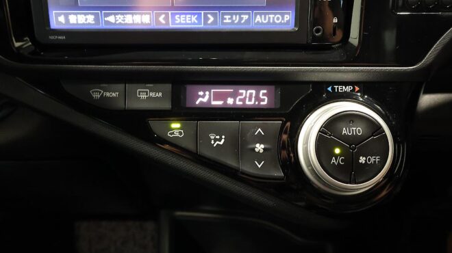 2015 Toyota Aqua S Model, Push Start, Reverse Camera image 319037