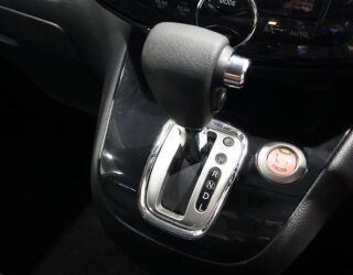 2012 Nissan Serena Highway Star Hybrid image 321853