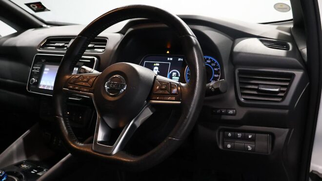 2018 Nissan Leaf 40Kwh X – Pro Pilot – 85% SOH image 303088