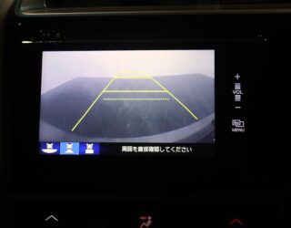 2014 Honda Fit Hybrid S-Package image 306943