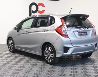 2014 Honda Fit Hybrid S-Package image 306946