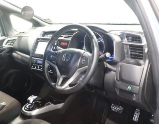 2014 Honda Fit Hybrid S-Package image 306951