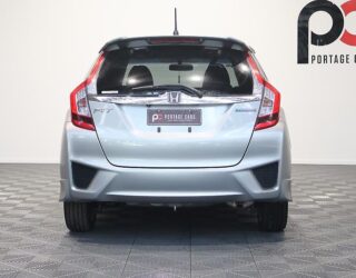 2014 Honda Fit Hybrid S-Package image 306944
