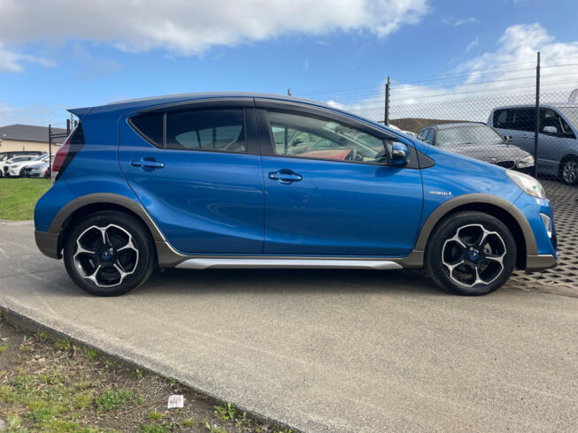 2014 Toyota Aqua X-Urban image 301201