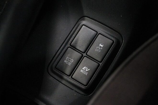 2015 Toyota Aqua G model , Push Start image 307567