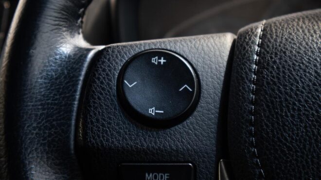 2013 Toyota Corolla Fielder Hybrid  Push Start image 312970