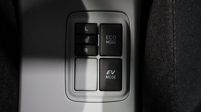 2012 Toyota Aqua S Model, Push Start image 319057