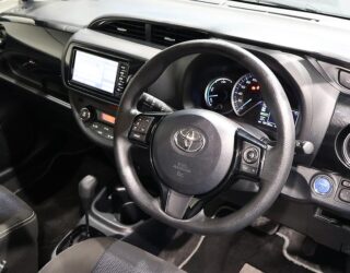 2018 Toyota Vitz Hybrid F Safety Edition, Push Start image 317013