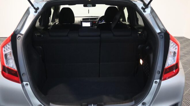 2014 Honda Fit Hybrid S-Package image 306947